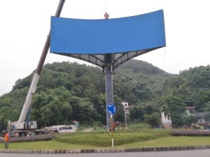 宜宾市翠屏区姚家咀转盘三面广告牌